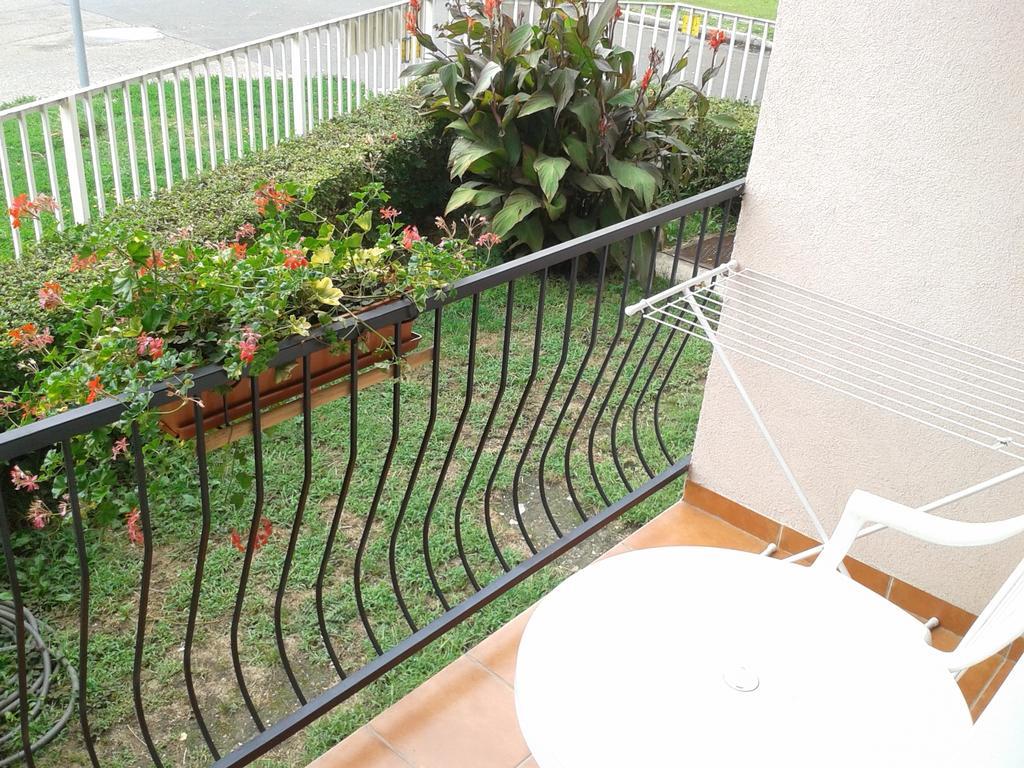 Deak Vendeghaz Apartman Hotel Hajdúszoboszló Kamer foto