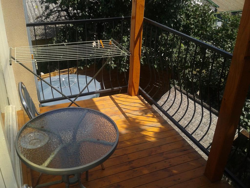 Deak Vendeghaz Apartman Hotel Hajdúszoboszló Kamer foto